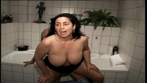 12425